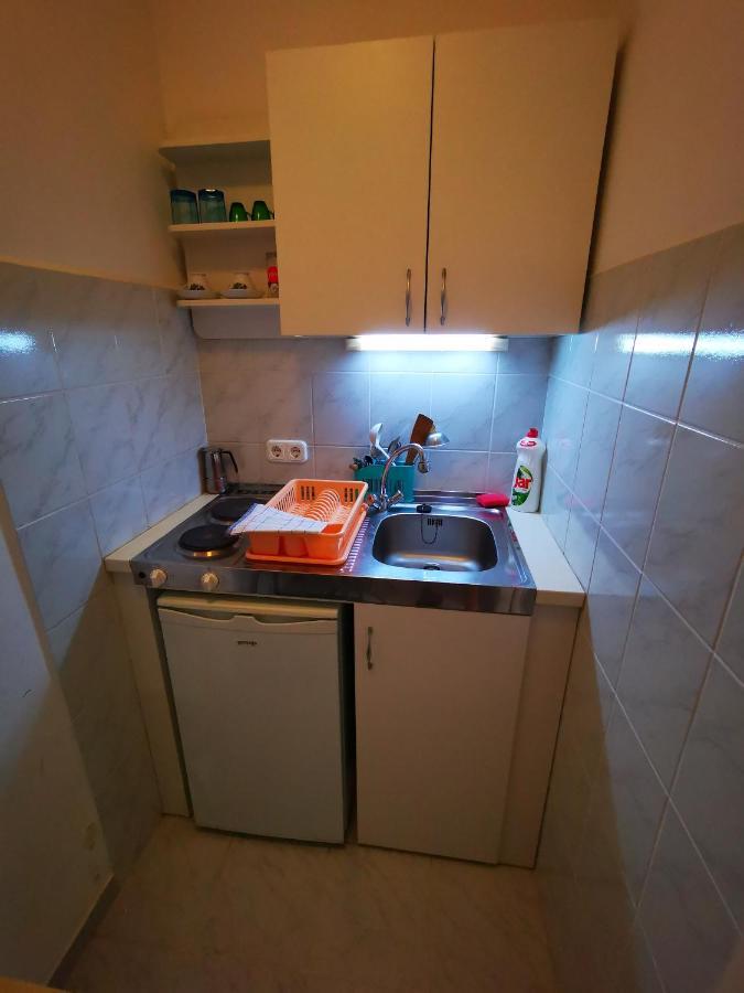 Mate Apartman Дьюла Экстерьер фото
